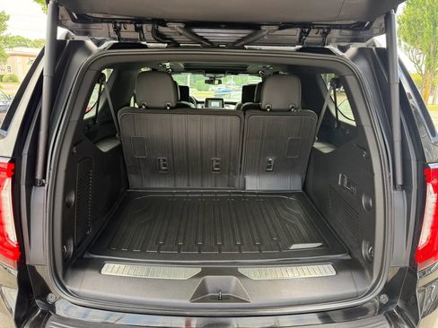 Used 2023 GMC Yukon XL AT4 w/ AT4 Premium Package AWD/4WD image 25