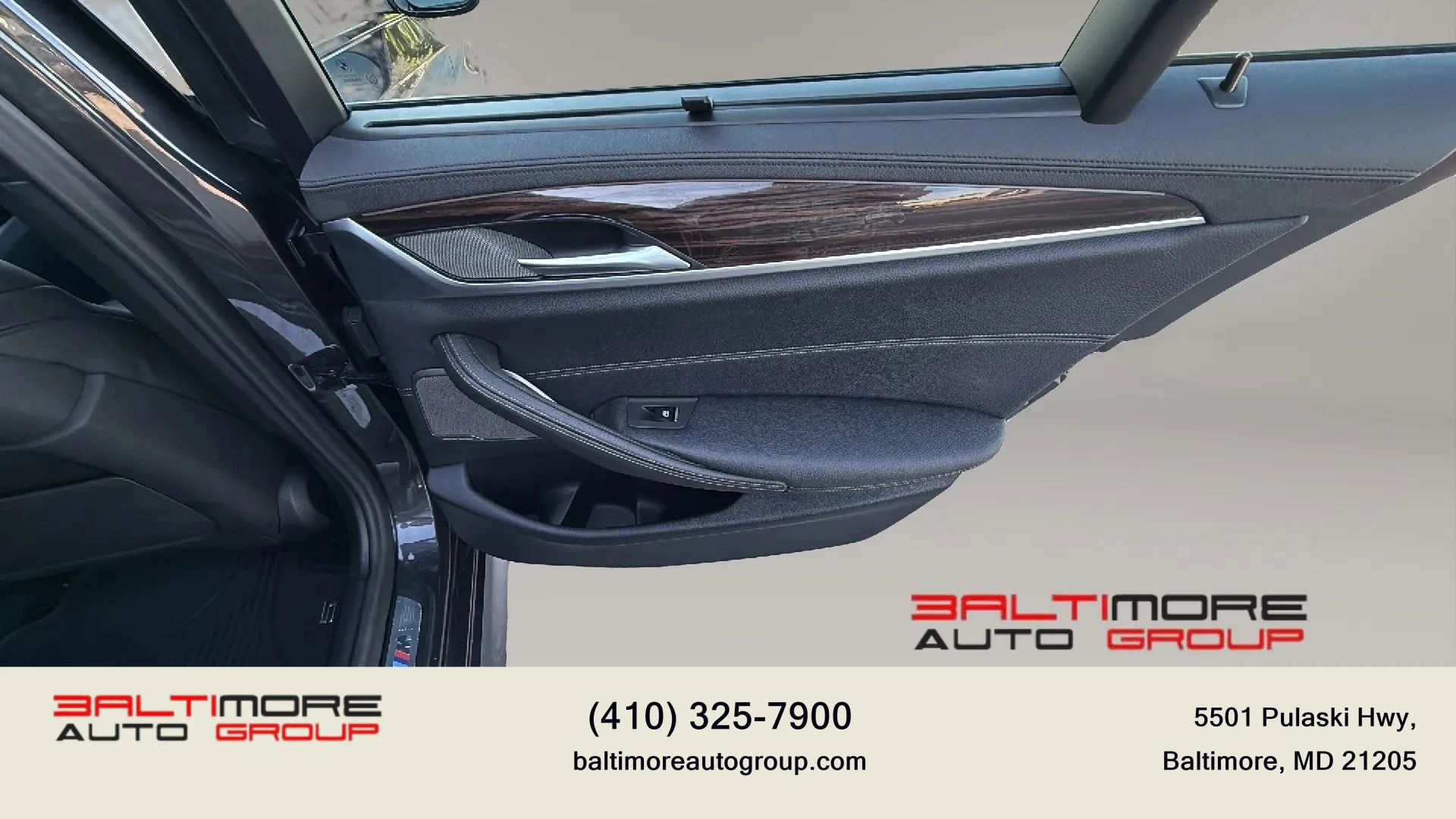 Used 2020 BMW M550i xDrive w/ Executive Package AWD/4WD image 29