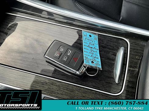 Used 2019 Land Rover Range Rover Sport HSE image 11