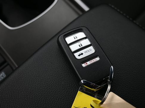 Used 2022 Honda Accord Sport image 17