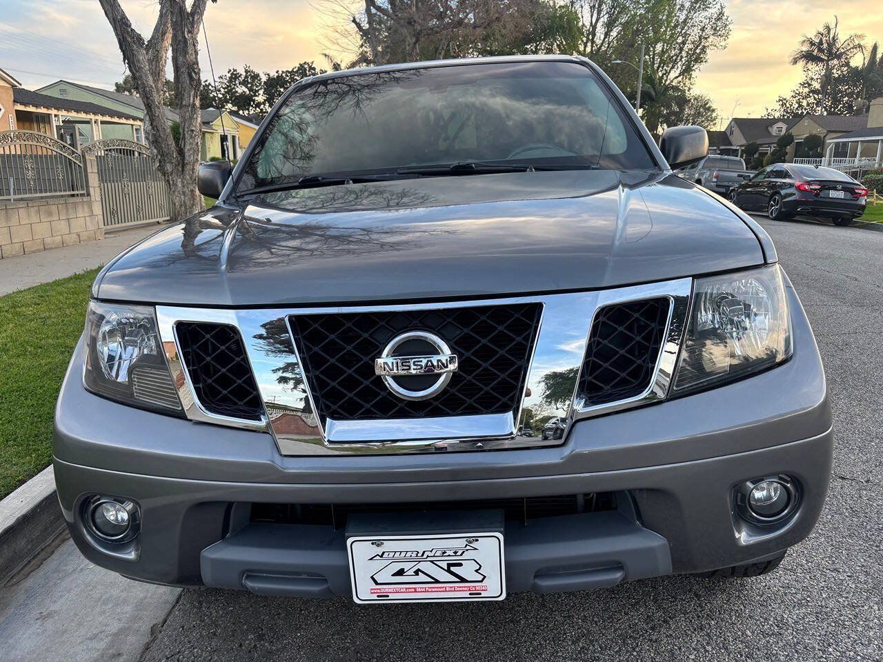 Used 2019 Nissan Frontier SV w/ Value Truck Package RWD image 2