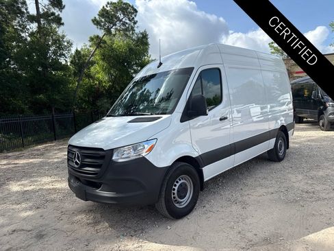Used 2026 Mercedes-Benz Sprinter 2500 image 8