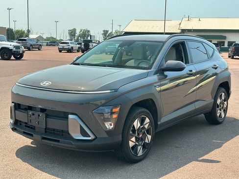 Used 2025 Hyundai Kona SEL AWD/4WD image 4