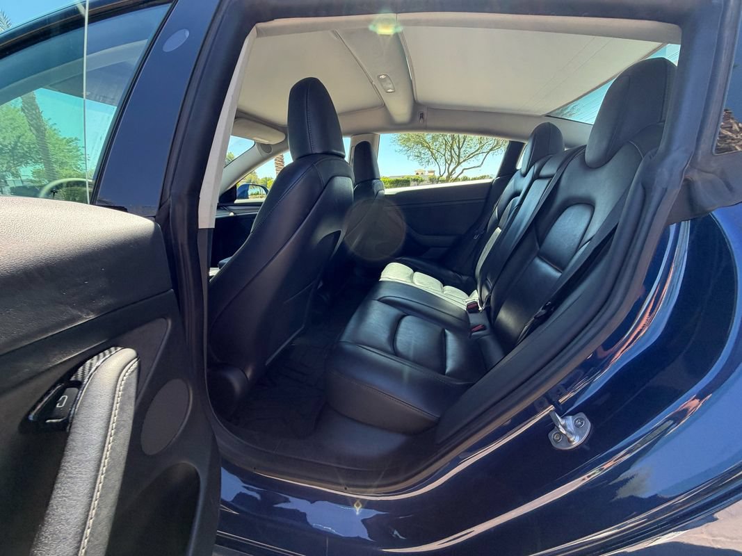 Used 2023 Tesla Model 3 Standard Range RWD image 11