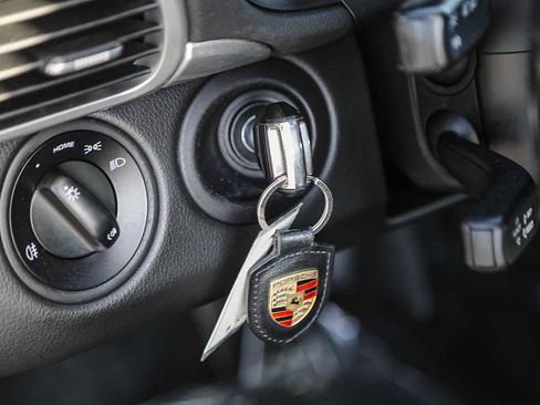 Used 2012 Porsche 911 Carrera S image 22