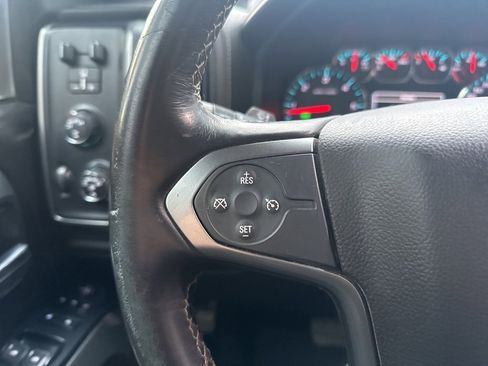 Used 2018 Chevrolet Silverado 1500 LTZ Z71 image 18