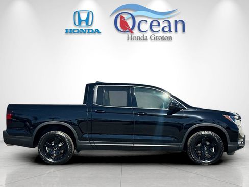 New 2026 Honda Ridgeline Black Edition image 6
