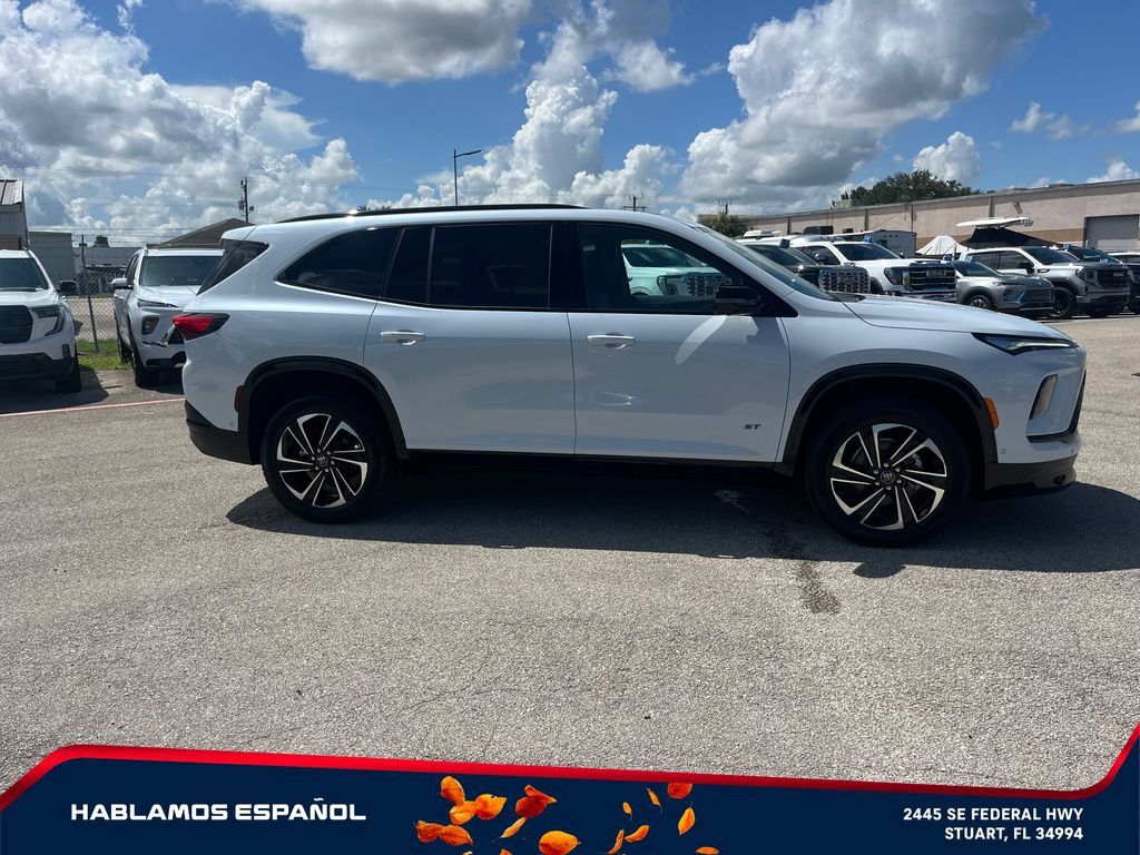 New 2027 Buick Enclave Sport Touring w/ Super Cruise Package FWD image 4