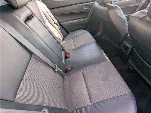 Used 2019 Toyota Corolla SE image 16