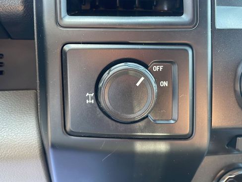 Used 2018 Ford F150 XL w/ Equipment Group 101A Mid RWD image 22