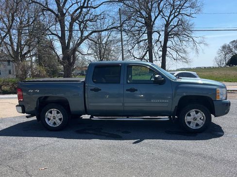 Used 2011 Chevrolet Silverado 1500 LT w/ All-Star Edition image 5