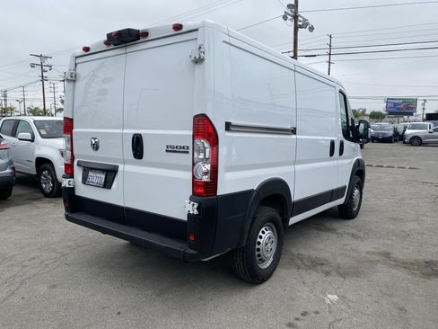 Used 2025 RAM ProMaster 1500 FWD image 8