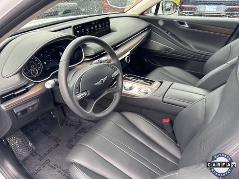 Used 2024 Genesis G80 image 19