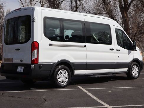 Used 2017 Ford Transit 350 XLT image 5