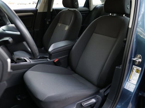 Used 2020 Volkswagen Jetta S w/ Driver Assistance Package image 18