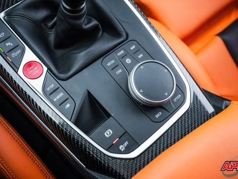 Used 2021 BMW M3 MANUAL w/ M Carbon Exterior Package image 17