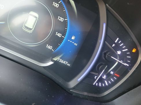 Used 2020 Hyundai Santa Fe SEL FWD image 40
