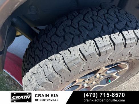 Used 2023 Jeep Wrangler Unlimited Rubicon 4xe w/ Cold Weather Group AWD/4WD image 16