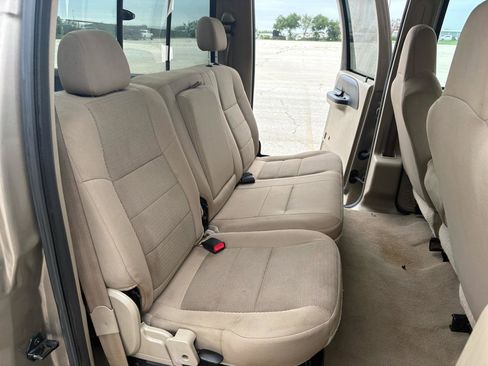 Used 2006 Ford F250 XLT AWD/4WD image 26