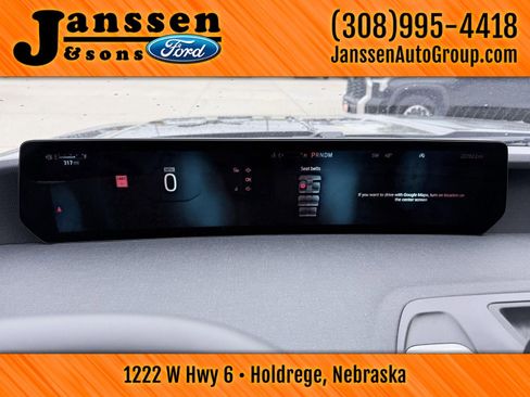 Used 2025 Ford Expedition Max Active AWD/4WD image 25