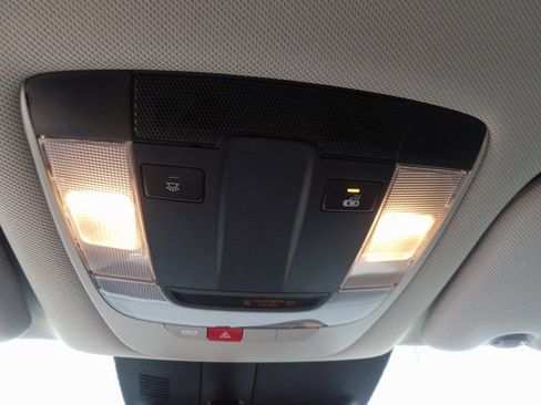 New 2026 Kia Sorento S image 23