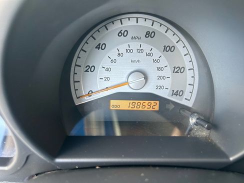 Used 2005 Scion tC image 9