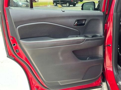 Used 2025 Honda Passport Black Edition image 21