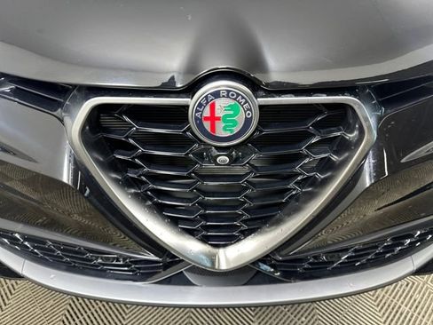 Used 2024 Alfa Romeo Tonale Ti w/ Active Assist Package image 9