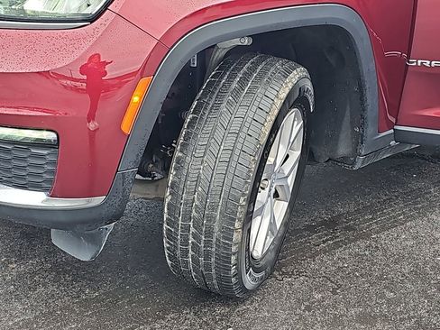 Used 2022 Jeep Grand Cherokee L Limited image 37