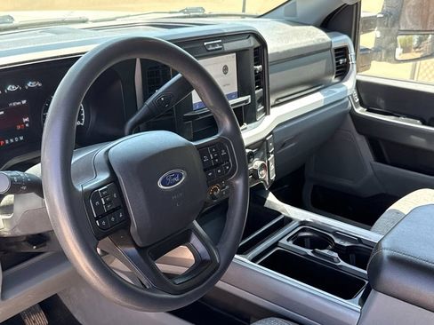 Used 2025 Ford F250 XLT w/ FX4 Off-Road Package AWD/4WD image 16