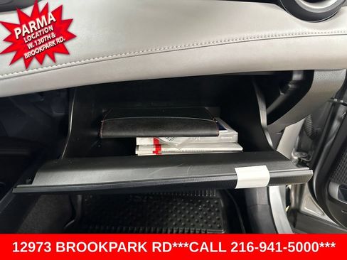 Used 2018 Toyota RAV4 XLE w/ Plus Extra Value Package AWD/4WD image 24