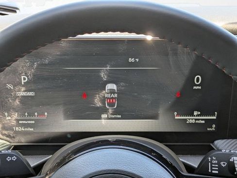 Used 2025 Nissan Kicks SR FWD image 25
