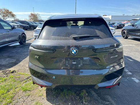 Used 2024 BMW iX xDrive50 w/ Sport Package image 5