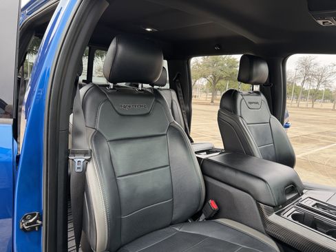 Used 2017 Ford F150 Raptor w/ Equipment Group 802A Luxury image 69