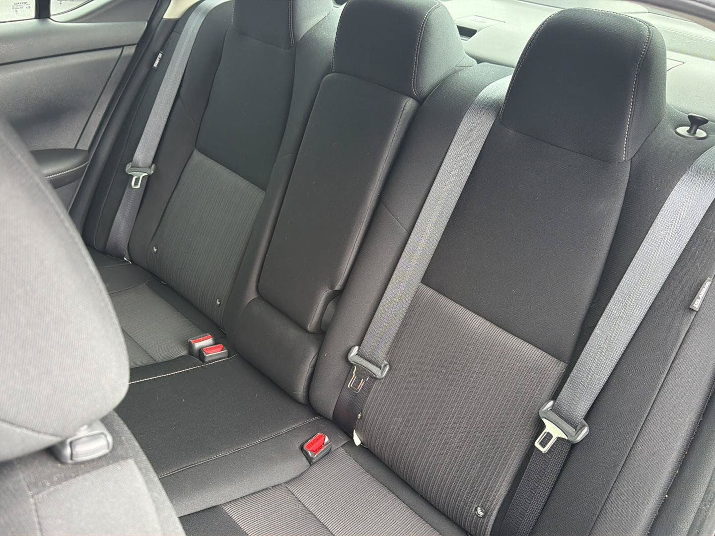 Used 2022 Nissan Sentra SV w/ Trunk Package FWD image 30