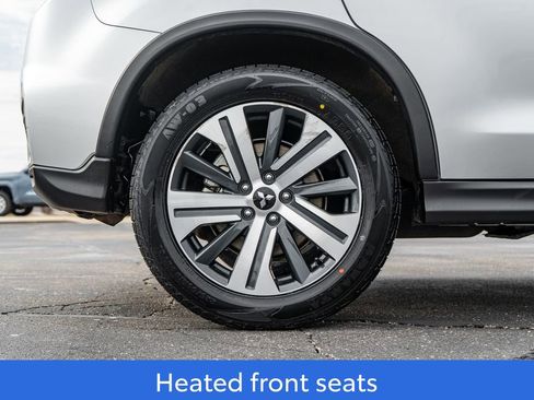 Used 2025 Mitsubishi Outlander Sport AWD image 9