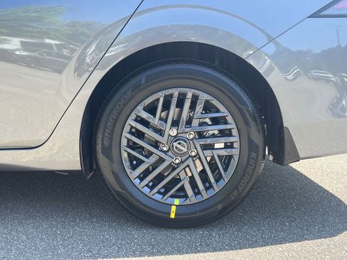 New 2026 Nissan Sentra SV FWD image 24