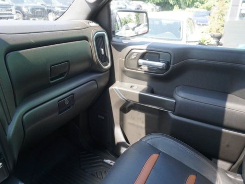 Used 2021 GMC Sierra 1500 AT4 w/ AT4 Value Package AWD/4WD image 29
