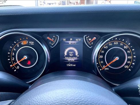 Used 2023 Jeep Wrangler Unlimited Sport AWD/4WD image 21