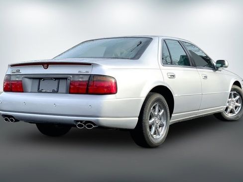 Used 2002 Cadillac Seville SLS w/ Luxury Pkg image 13