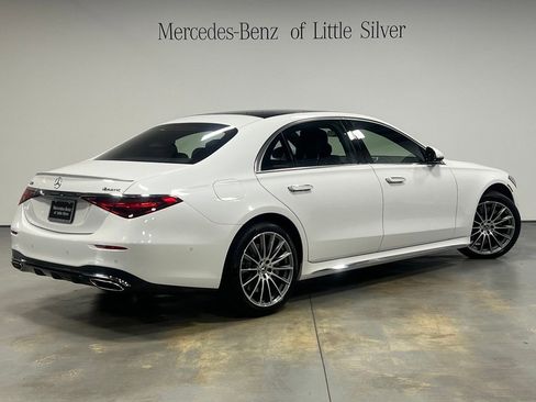 Used 2025 Mercedes-Benz S 580 4MATIC Sedan image 6