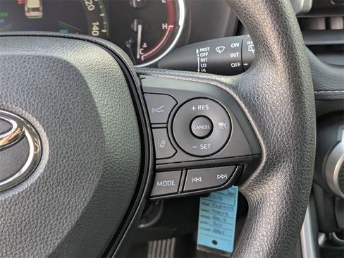 Used 2025 Toyota RAV4 LE image 19
