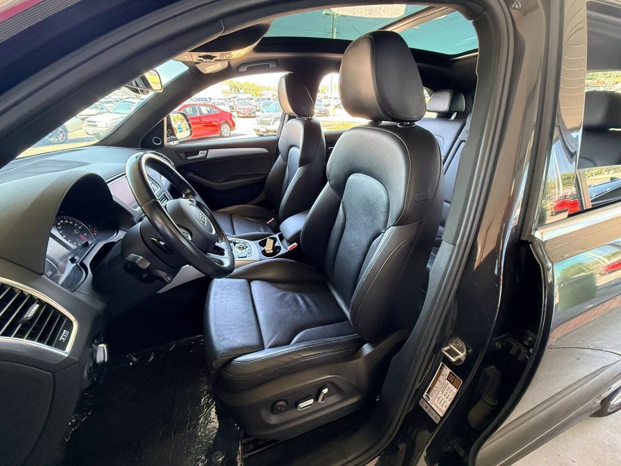 Used 2017 Audi Q5 2.0T Premium Plus w/ Technology Package AWD/4WD image 32