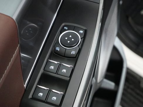 Used 2023 Ford F150 Lariat w/ Equipment Group 502A High image 41