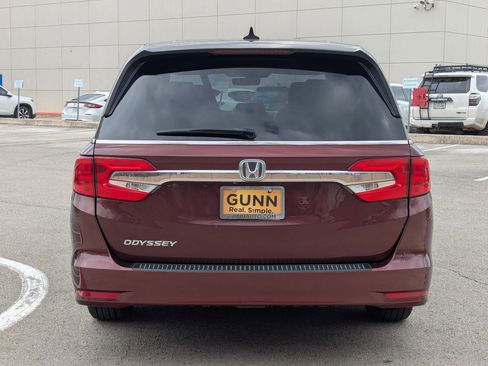 Used 2020 Honda Odyssey EX-L image 5