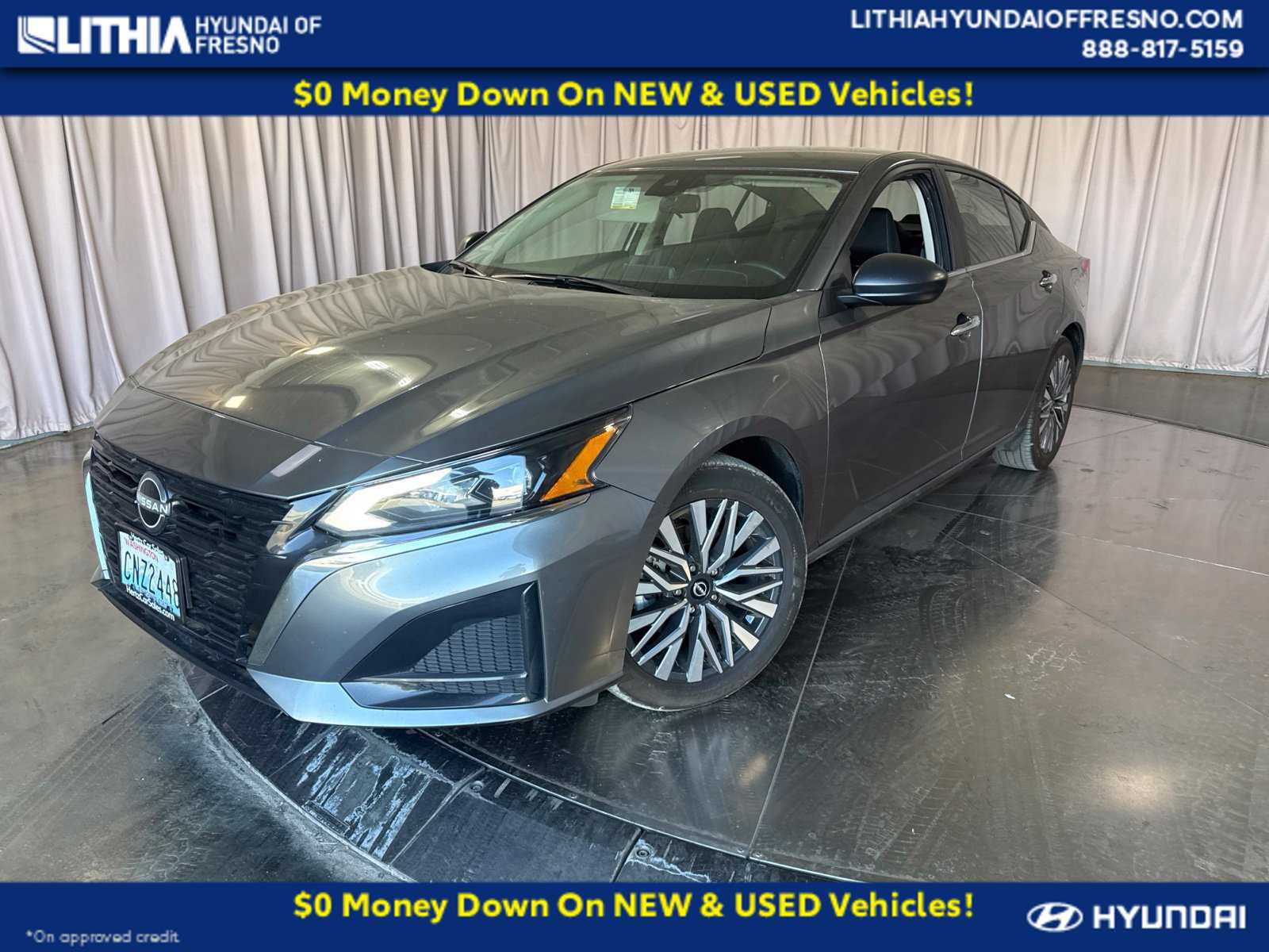 Used 2025 Nissan Altima 2.5 SV FWD image 1