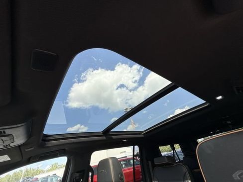 Certified 2022 GMC Yukon XL AT4 AWD/4WD image 18