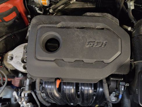 Used 2019 Hyundai Santa Fe Limited FWD image 30