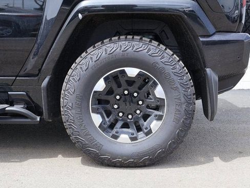 New 2025 GMC Hummer EV 3X w/ Extreme Off-Road Package AWD/4WD image 37