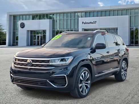 Used 2023 Volkswagen Atlas SEL Premium AWD/4WD image 3